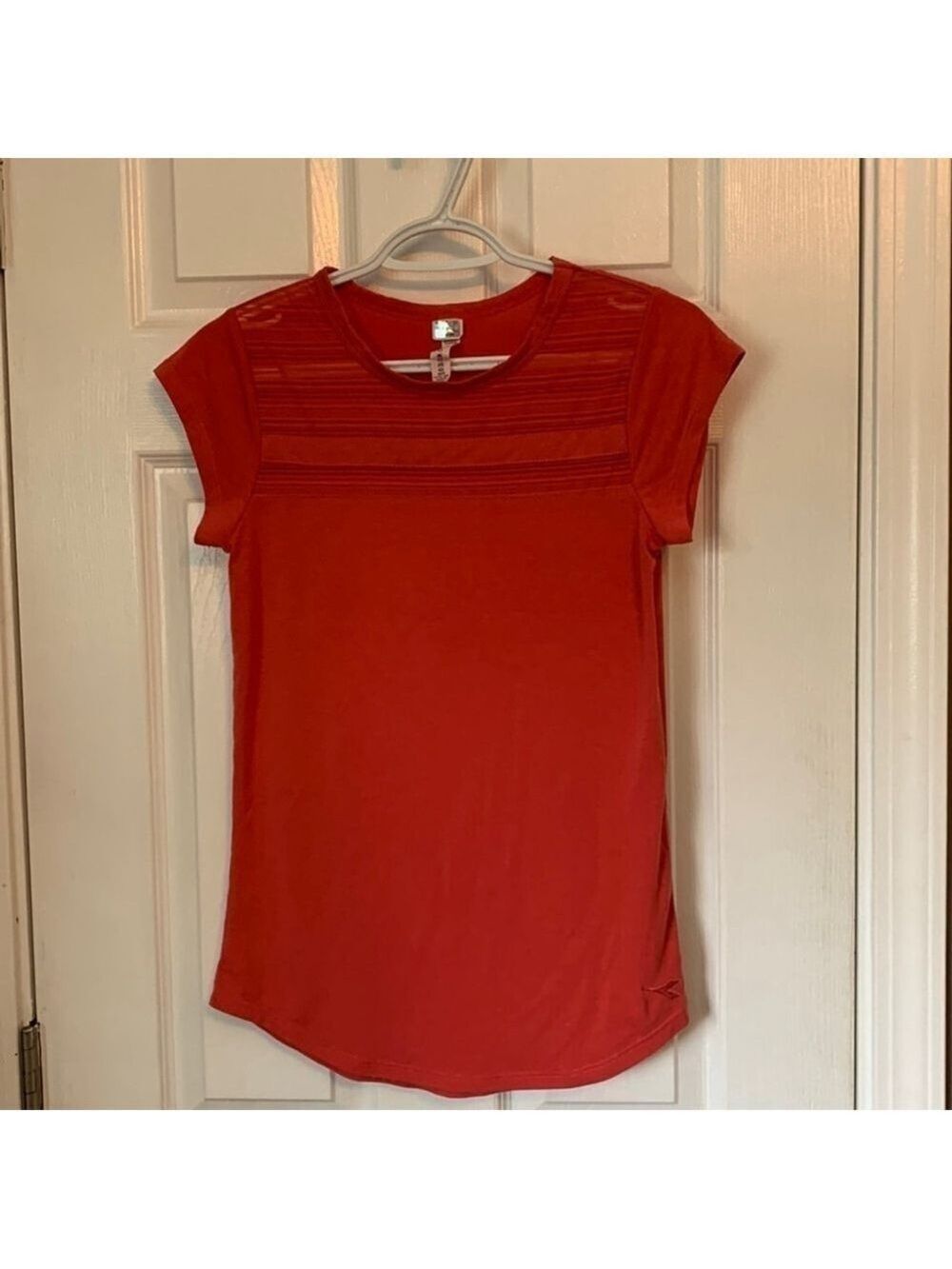 Diadora Coral Red T-Shirt XS Sheer Stripes